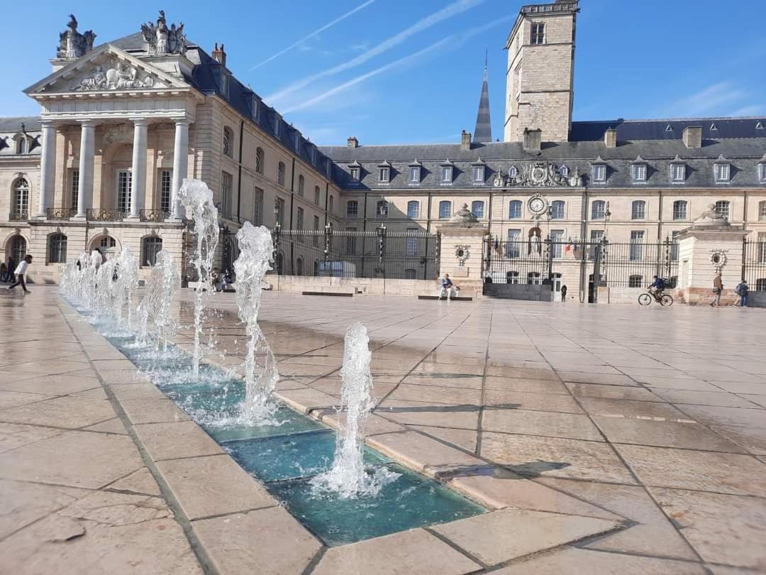 Rempart Tivoli Coeur De Ville Dijon Exterior photo